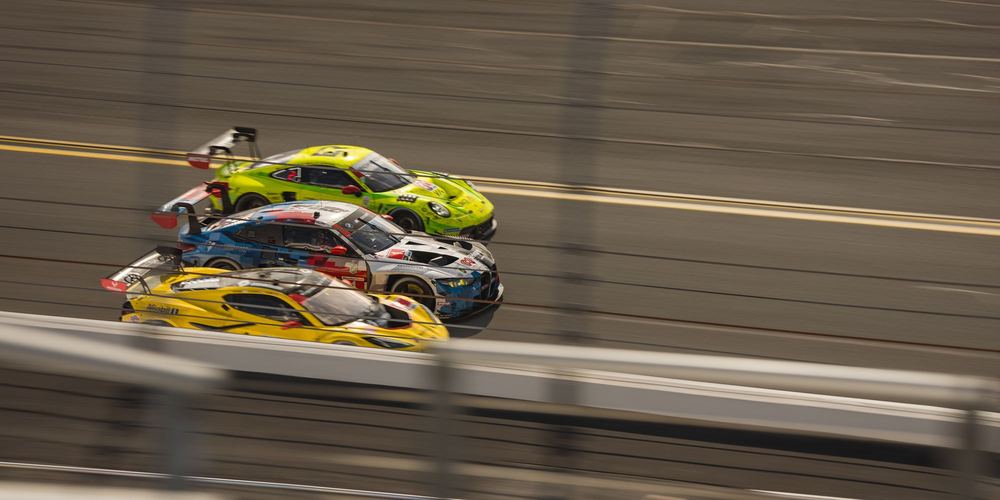 GT3 · Three-car battle, GTD Pro