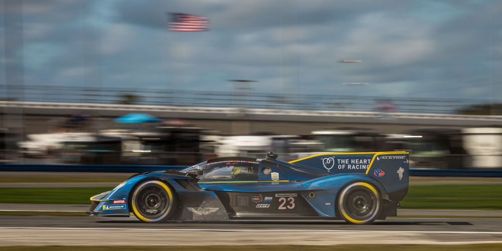 Aston Martin GT3 · No. 23, Heart of Racing